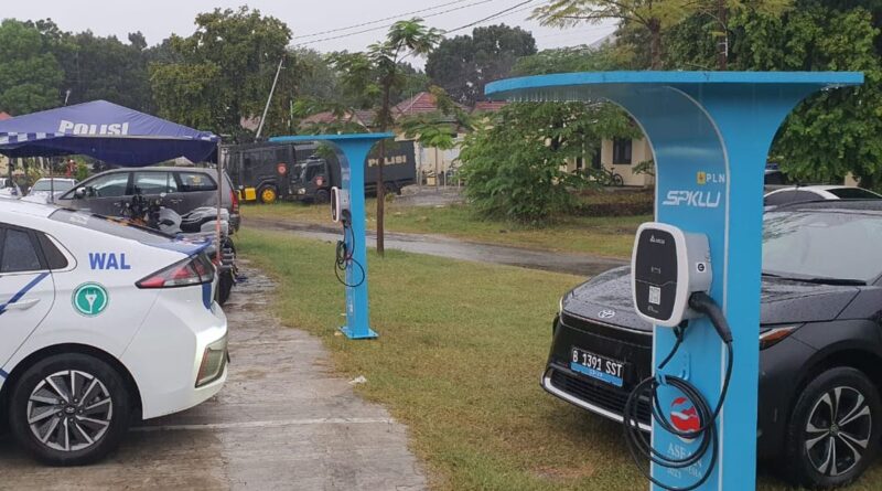 Perkembangan Infrastruktur Dalam Pengisian Mobil Listrik