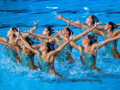 Sejarah Renang Artistik