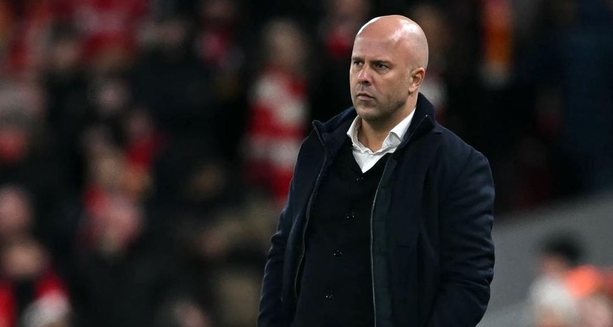 Arne Slot Tampak Frustasi Akibat Kebobolan Di Menit Akhir