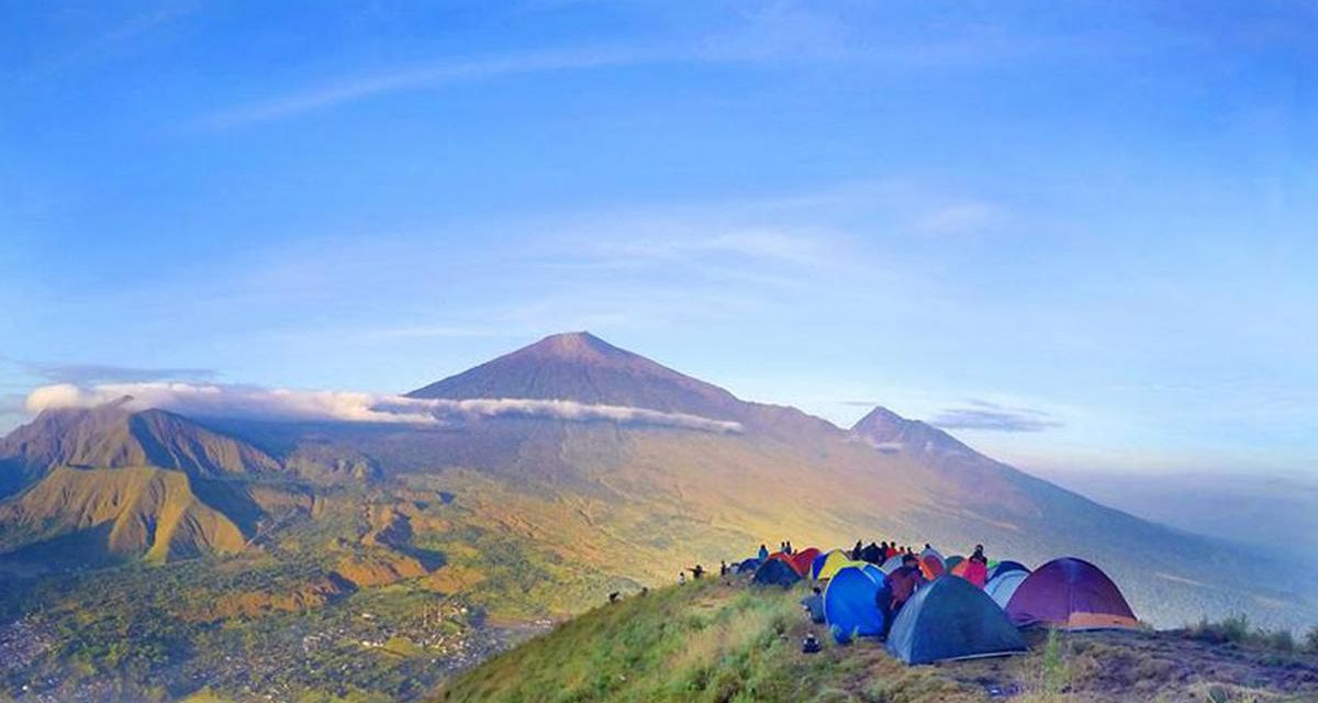 Bukit Pergasingan Surga Pendaki Di Sembalun, Lombok