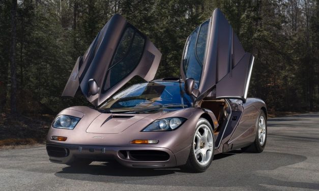 Mobil McLaren F1 Terkenal Desain Unik Dan Pintu Gullwing