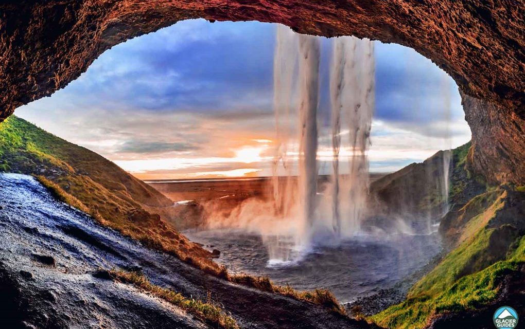 Air Terjun Seljalandsfoss Pesona Indahnya Yang Luar Biasa