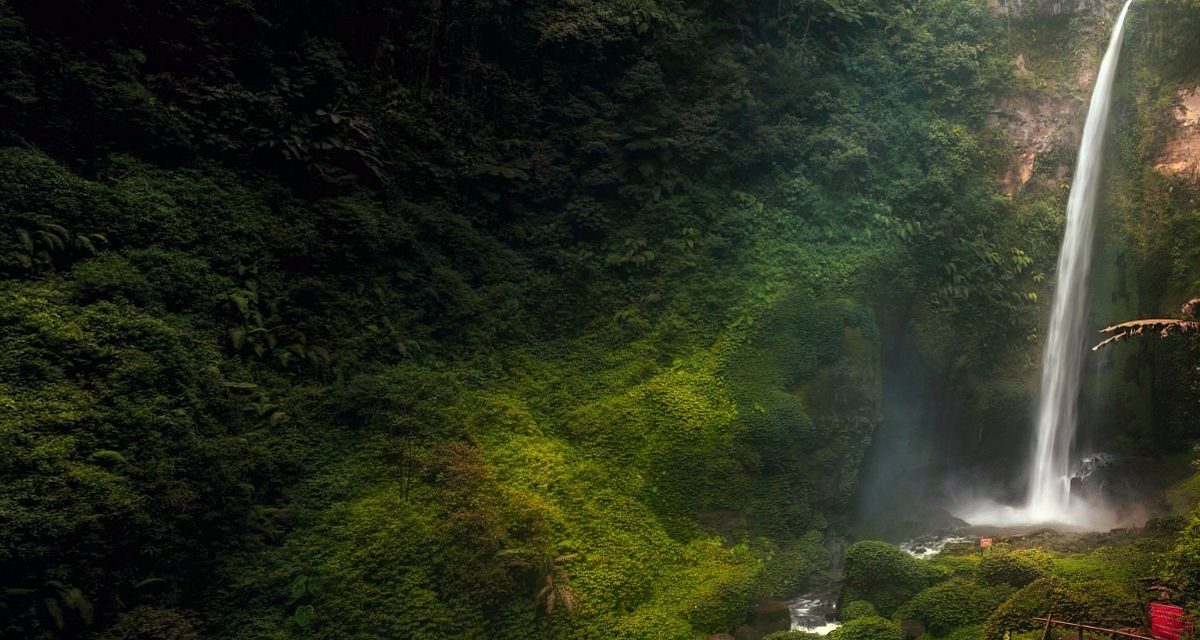 Kabut Pelangi, Destinasi Alam Yang Penuh Keajaiban Visual