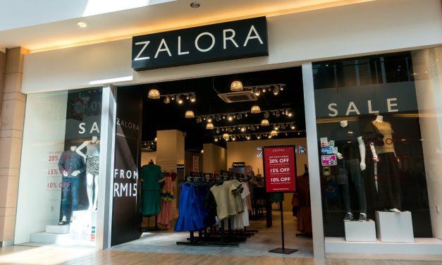 Zalora Pusat Belanja Fashion Online Yang Memanjakan Pengguna