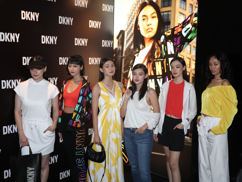 Brand DKNY Miliki Item Item Fashion Yang Sangat Menarik Girls