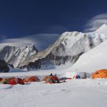 Gunung Vinson Jadi Pengalaman Luar Biasa Bagi Para Pendaki